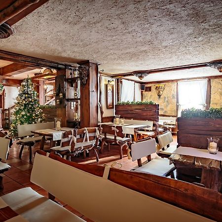Hotel - Karczma Klimtowka Wolbrom المظهر الخارجي الصورة
