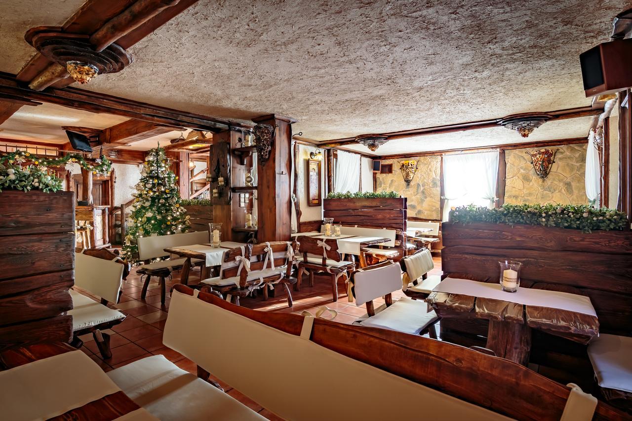 Hotel - Karczma Klimtowka Wolbrom المظهر الخارجي الصورة