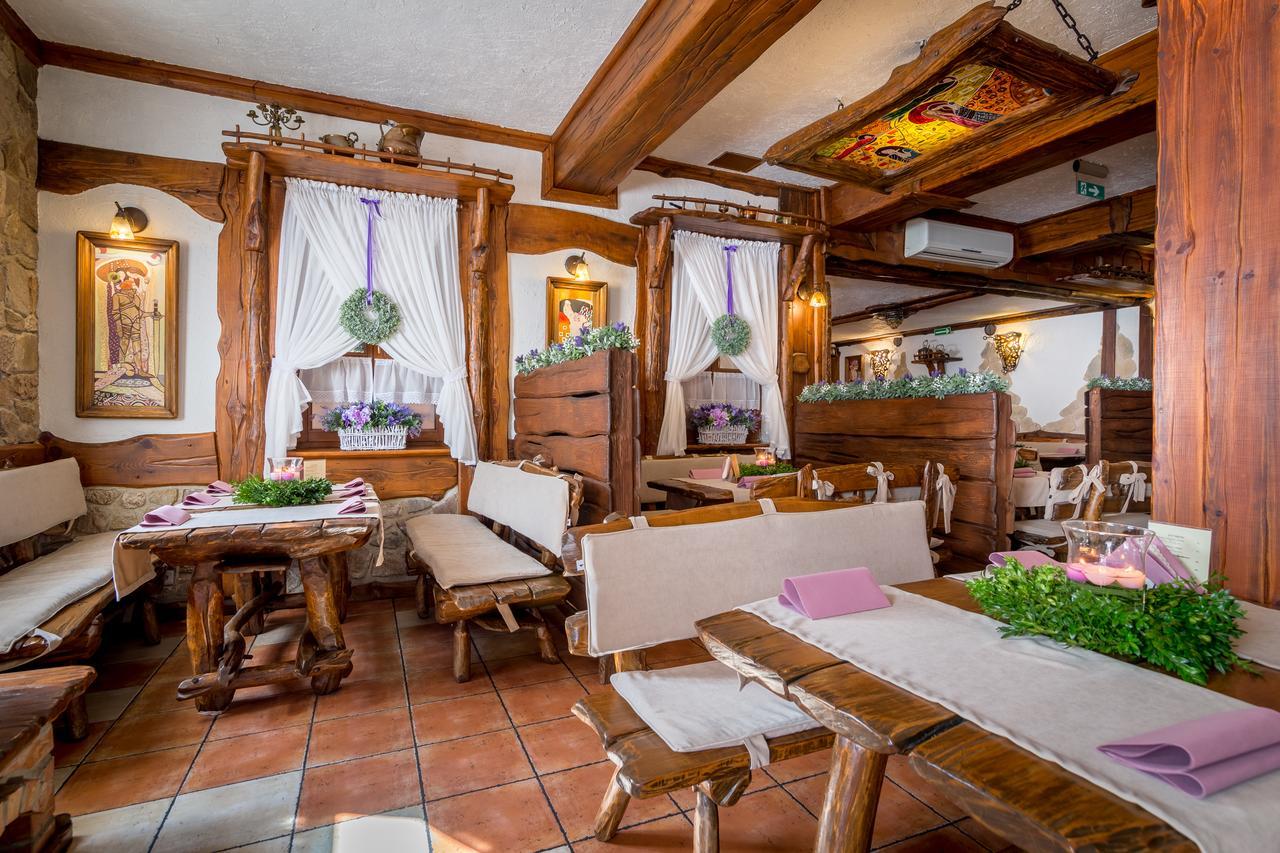Hotel - Karczma Klimtowka Wolbrom المظهر الخارجي الصورة